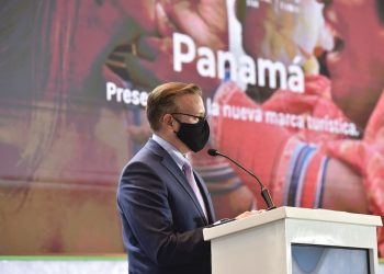 Panamá lanza marca turística anclada en el eslogan «Vive por Más»