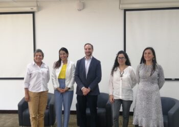 Presentan las 25 Mujeres en la Ciencia Latinoamérica 2022