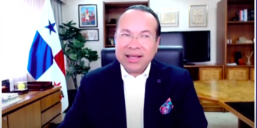 Superintendente de Bancos: Riesgos reputacional, socioeconómico y económico financieros claves para mantener la calificación de Panamá