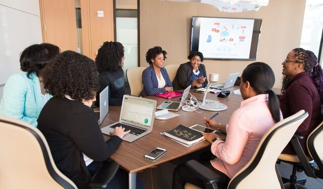 Inclusión financiera: Panamá lidera la región, pero tiene brechas de género