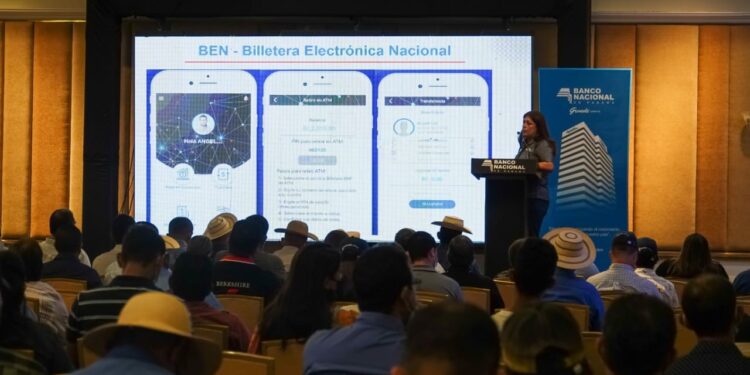 Banco Nacional de Panamá promueve la producción en armonía con el ambiente