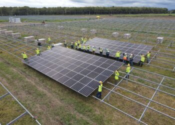 Enel Green Power Panamá instaló primeros paneles solares del proyecto Madre Vieja