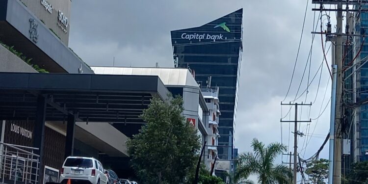Mercantil Panamá firma acuerdo de adquisición mayoritaria y posterior fusión con Capital Bank