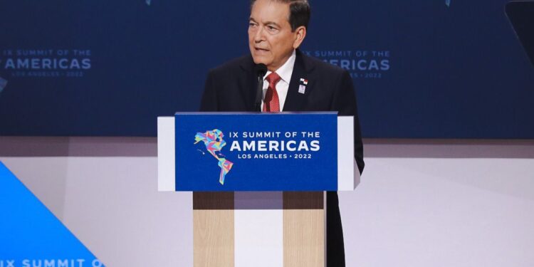 Panamá aboga por mejorar las oportunidades en los países de America Latina para  reducir la migración