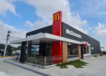Arcos Dorados, franquicia de McDonald’s, generará cerca 1,000 empleos en Panamá en el 2022