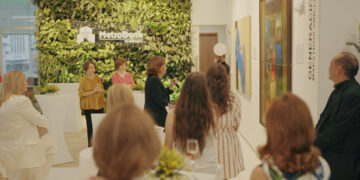 MetroBank y la artista Olga Sinclair enaltecen el arte y la cultura