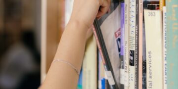 Cuatro de cada cinco niños en América Latina y el Caribe no podrán comprender un texto simple