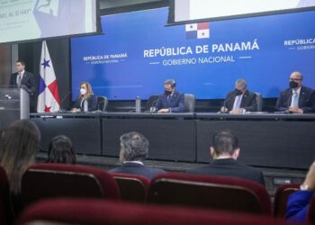Gobierno de Panamá presenta MedicSol como solución al desabastecimiento de medicamentos de la CSS