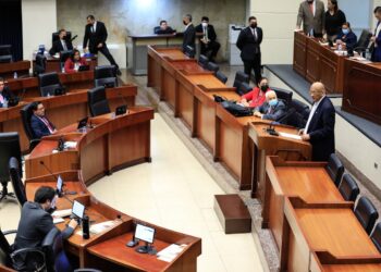 Presentan proyecto de presupuesto 2023 por US$27,162 millones