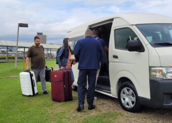 Aeropuerto Internacional de Tocumen activa plan para transportar a viajeros afectados por cierres de vías