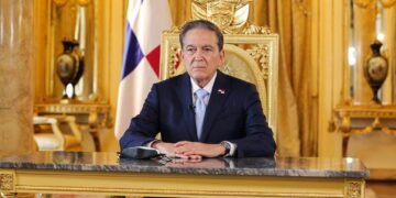 Presidente Cortizo anuncia congelamiento del precio del combustible para autos particulares y precios de 10 productos de la canasta básica