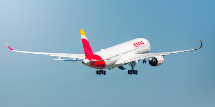 Panamá e Iberia suscriben acuerdo de promoción