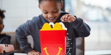 McDonald’s lanza una nueva colección de juguetes 100% sustentables en su Cajita Feliz