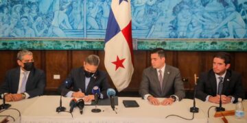 Gobierno de Panamá abre las importaciones de medicamentos