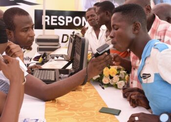 Impulsar el consumo responsable, una tarea de todos como sociedad