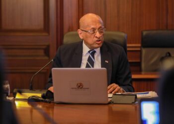 Gobierno de Panamá mantiene perspectiva de crecimiento