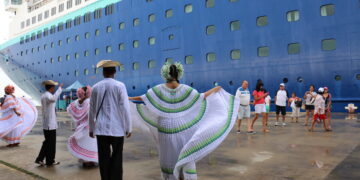 Panamá espera que  la economía reciba un impacto de US$10 millones por el inicio de temporada de cruceros