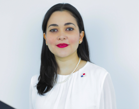 Presidente designa nueva canciller en Panamá