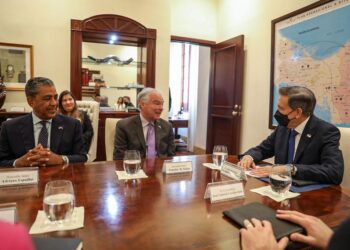 Panamá pide ayuda a EEUU para atender tema migratorio