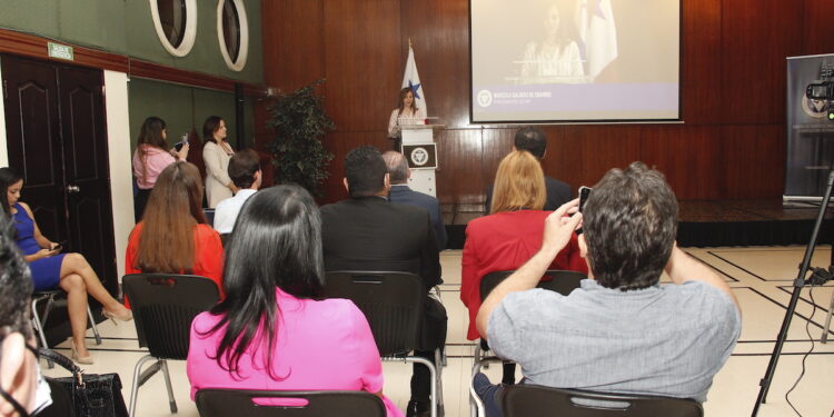 Lanzan campaña Mi Empresa Es Panamá, que resalta historias de éxito de colaboradores y emprendedores