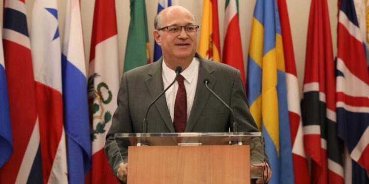 El brasileño Ilan Goldfajn electo presidente del BID