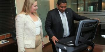 Starlink de SpaceX la empresa de Elon Musk recibe aprobación de su licencia para operar en Panamá!