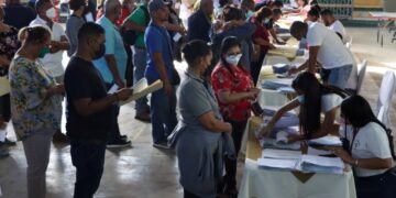 Entregan US$2.5 millones a asociados de COACECSS