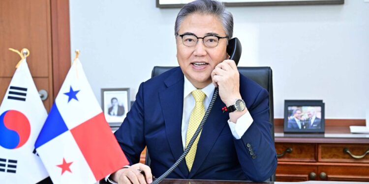 Acercamientos entre Panamá y Corea del Sur