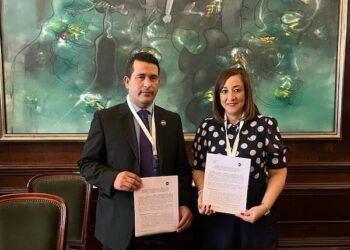 Unidad de Analisis Financiero de Panamá firma convenio de cooperación con Colombia