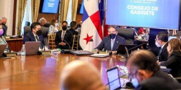 Ministerio de Economía de Panamá traspasará 13 mil hectáreas al Canal de Panamá