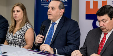 FedEx Express suscribió un acuerdo con Propanama par apoyar a las MIPYME exportadoras