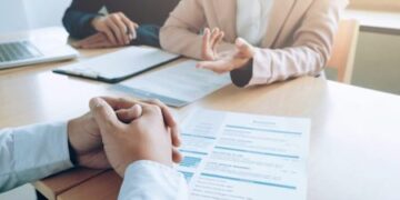 Estudio Konzerta: En enero subió en un 2% salario ofrecido por las empresas para llenar sus vacantes