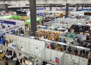 Las tres exposiciones internacionales de la CCIAP registraron transacciones por US$134.4 millones y una derrama económica US$ 48.2 millones.