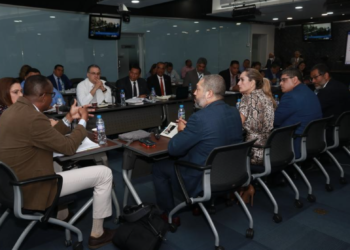 Debaten la retrospectividad en la Ley de Extinción de Dominio