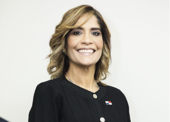 Presidente de Panamá hace cambios en el Gabinete, nueva ministra de Turismo