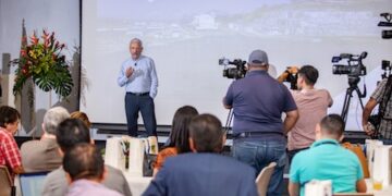 El Canal de Panamá tendrá US$200 millones menos en ingresos por limitante de tránsito debido a sequía