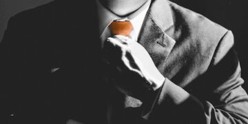 “Era un CEO de plástico de esos que veo por ahí…”