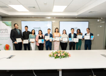 Se gradúan 10 estudiantes panameños de alto perfil académico en programa de Huawei
