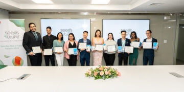 Se gradúan 10 estudiantes panameños de alto perfil académico en programa de Huawei