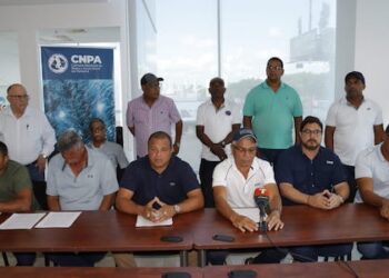 Gremios pesqueros denuncian eliminación de pesquerías en las modificaciones a la reglamentación de la Ley de pesca