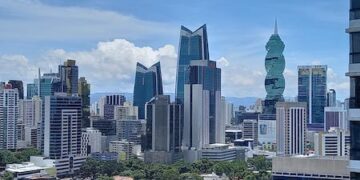 Junta directiva del FAP pide al gobierno sustentar claramente eliminación de la deuda y amplio debate del proyecto de ley