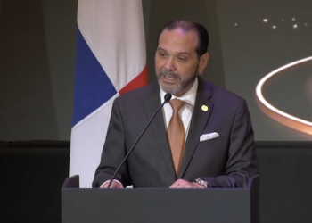 Empresarios panameños abogan por reformas y mayor inversión para impulsar el crecimiento