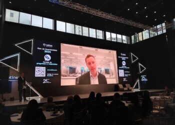 Fitch “Luce difícil que Panamá pueda recuperar el grado de inversión muy rápidamente”