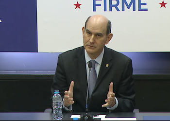 La apuesta del gobierno de Panamá para ajustar el presupuesto es subir proyección de ingresos y disminuir costo de financiamiento