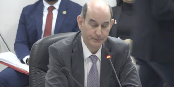 Ministro de Economía y Finanzas retira proyecto de Presupuesto 2025 de la Asamblea