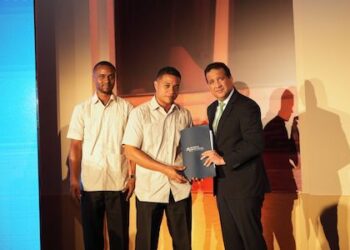 Banco Nacional de Panamá apoya el Plan Nacional de Resocialización con entrega de cuentas de ahorro a privados de libertad