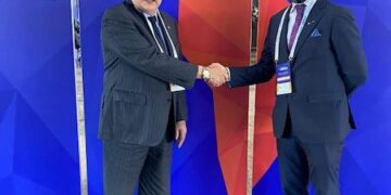 Panamá y Colombia Retoman Proyecto de Interconexión Eléctrica para Fortalecer la Integración Energética en América Latina