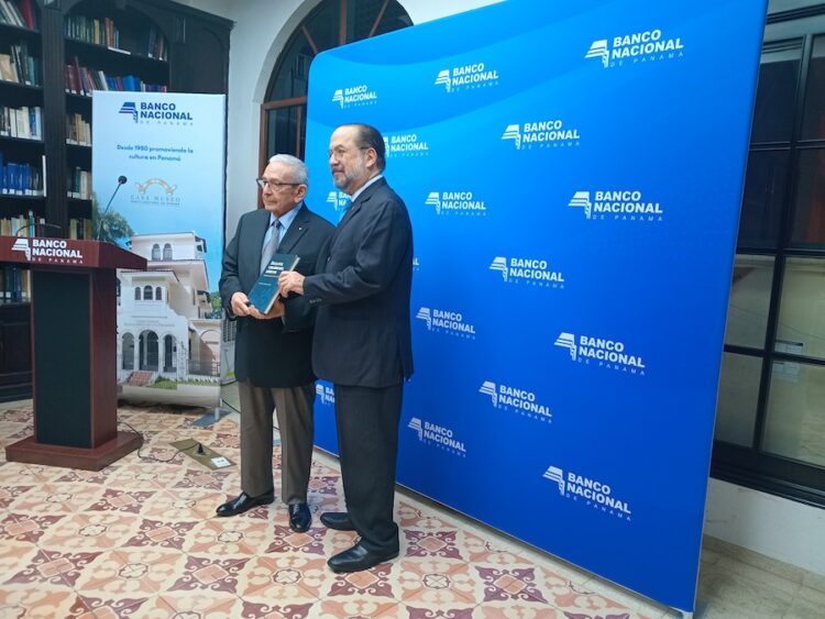 Alfredo Castillero Calvo presenta su más reciente obra en la Casa Museo de Banconal