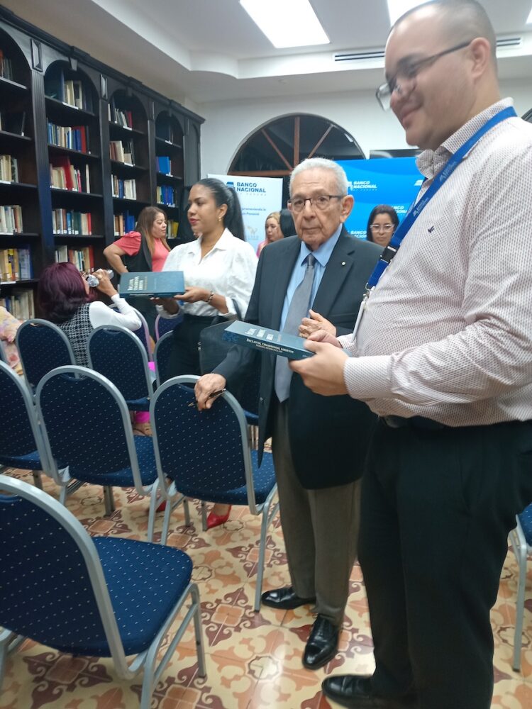 Alfredo Castillero Calvo presenta su más reciente obra en la Casa Museo de Banconal