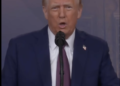 Trump en foro de Davos advierte a empresarios que si no producen en EEUU van a pagar aranceles altos